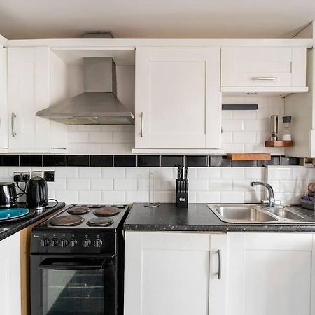 Lovely One Bedroom Flat. Belfast Buitenkant foto
