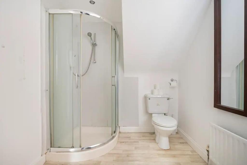 Lovely One Bedroom Flat. Belfast Buitenkant foto